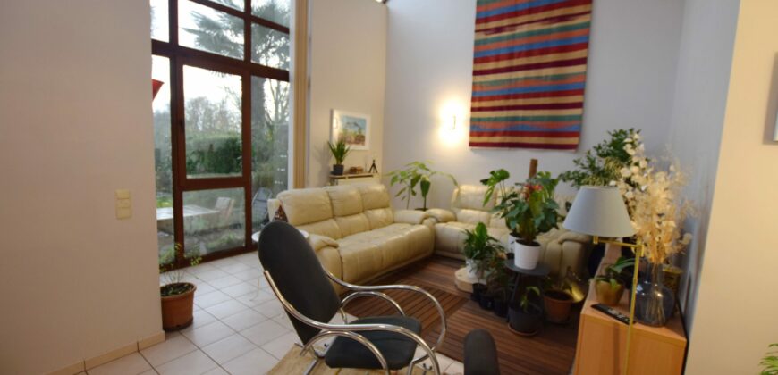 AU KATTEBROEK: BELLE MAISON DE 208M² PEB D 5 CHAMBRES