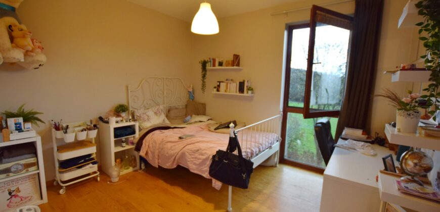AU KATTEBROEK: BELLE MAISON DE 208M² PEB D 5 CHAMBRES