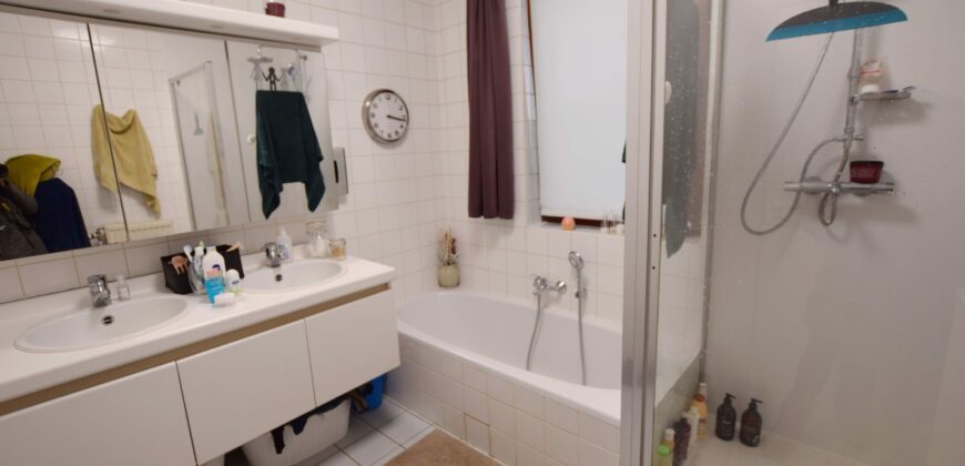 AU KATTEBROEK: BELLE MAISON DE 208M² PEB D 5 CHAMBRES