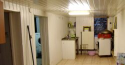Gare de Schaerbeek Immeuble mixte de rapport rez commerce , 1er une chambre, 2eme et 3ème: 3 chambres