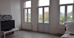 Gare de Schaerbeek Immeuble mixte de rapport rez commerce , 1er une chambre, 2eme et 3ème: 3 chambres