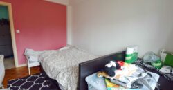 1 chambre de 59m2 petite copropriété à côté du métro Hankar et proche des grands axes routiers