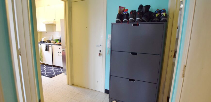 1 chambre de 59m2 petite copropriété à côté du métro Hankar et proche des grands axes routiers