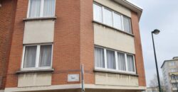 1 chambre de 59m2 petite copropriété à côté du métro Hankar et proche des grands axes routiers