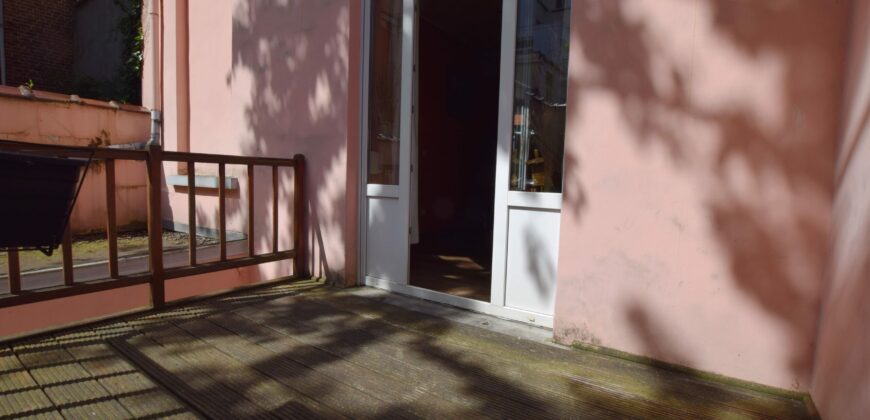 Quartier Parc Josaphat/Place de la Patrie: Belle maison Bruxelloise adaptée aux chaises roulantes