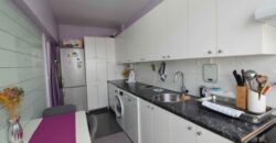 Licht appartement van 66 m² met prachtig terras met uitzicht over de stad.