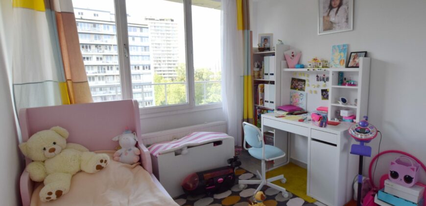 Appartement de 71m2 deux chambres Situé rue Victor Olivier 8 Anderlecht PEB D avec Terrasse