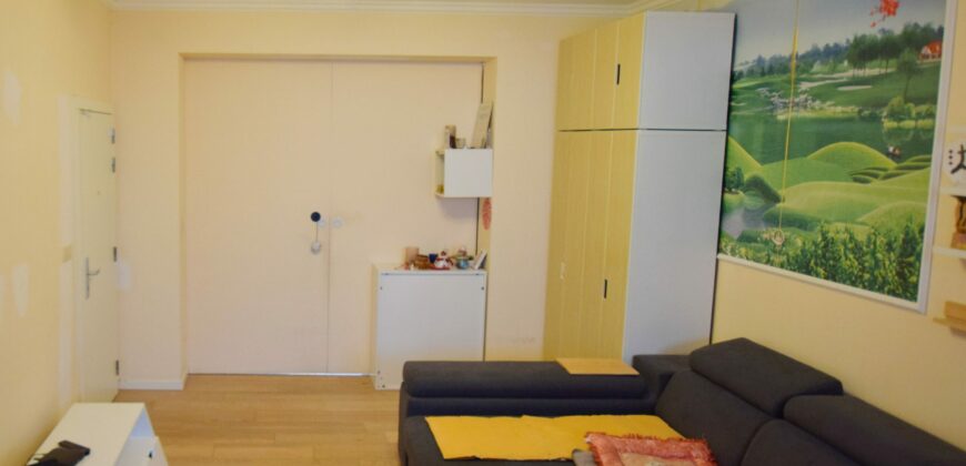 LOT: SOUSPLEX 120m²avec jardin et STUDIO