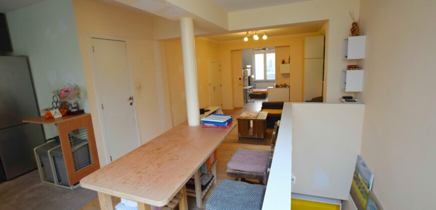 Quartier TOMBERG: VENTE: LOT: Souplex 2 chambres + bureau  avec Jardin + studio