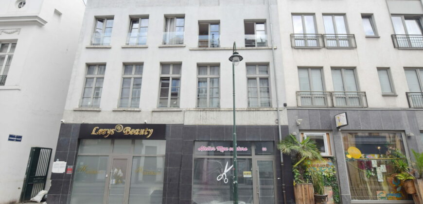 Superbe Rez de chaussée commercial ,Rue de Laeken 69 a 1000 Bruxelles