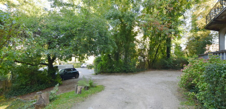 Superbe duplex 2 ch + bureau dans cadre verdoyant