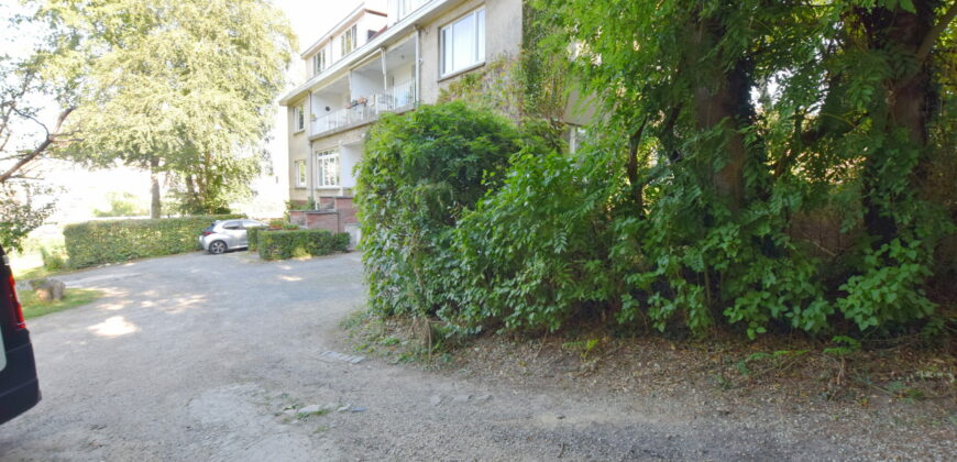 Superbe duplex 2 ch + bureau dans cadre verdoyant