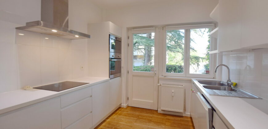 Superbe duplex 2 ch + bureau dans cadre verdoyant