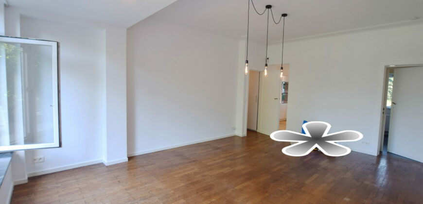 Superbe duplex 2 ch + bureau dans cadre verdoyant