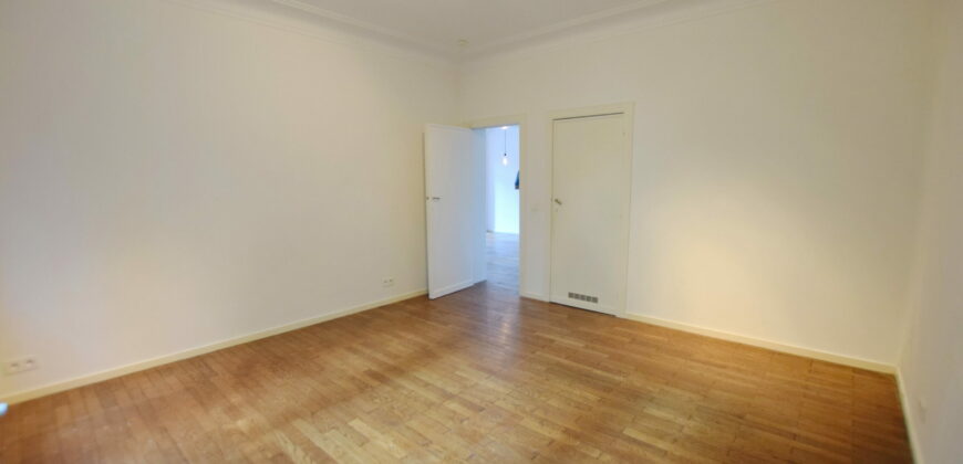 Superbe duplex 2 ch + bureau dans cadre verdoyant